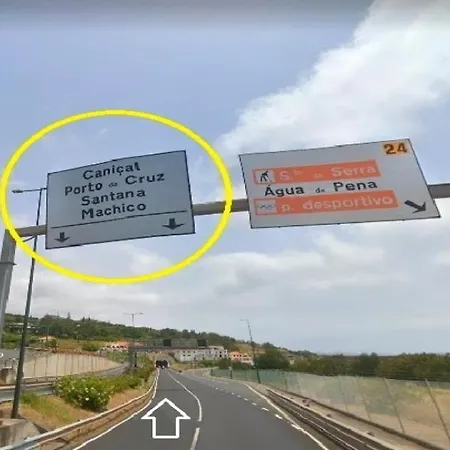 Santana, Flowers's House Horská chata