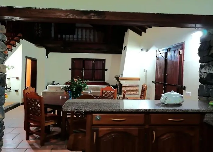 Santana, Flowers's House