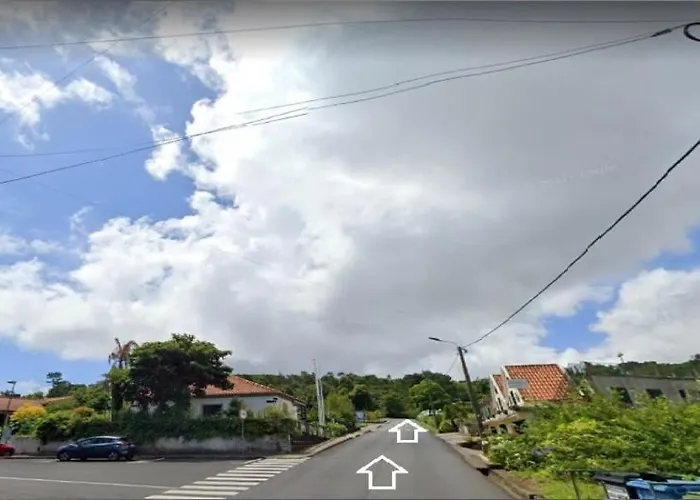 Santana, Flowers's House *