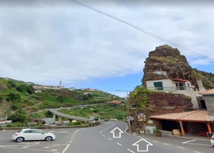 Santana, Flowers's House Chalet *